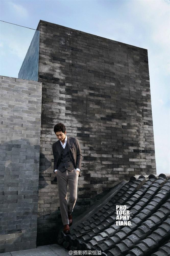 Park Shi Hoo sẽ vào vai công tố viên đau khổ vì tình yêu và quyết tâm báo thù trong phim truyền hình mới-6