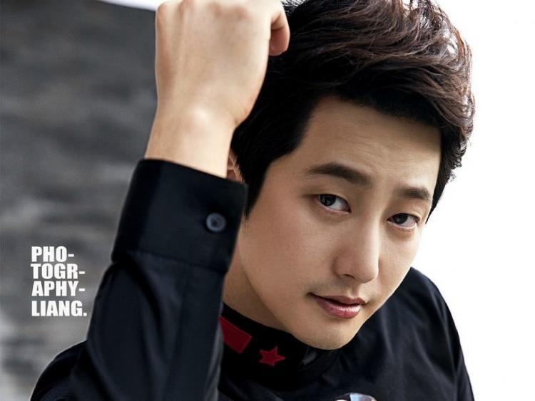 NÓNG: Park Shi Hoo bị tố quấy rối bạn diễn ngay trong họp báo ra mắt phim mới - Tôi thích cảnh cô ấy lộ chút da thịt-5