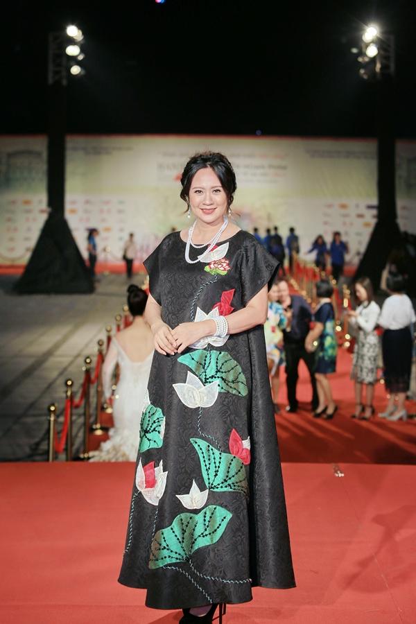 Bị mang tiếng bắt chước Diên Hi Công Lược, Thanh Thúy bênh Trạng Quỳnh: Phim của tôi chẳng việc gì phải đạo nhái-1