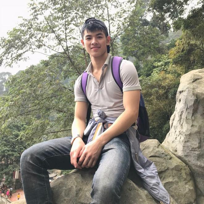 Nhanh như gió, dân mạng đã tìm ra info của hotboy trà sữa ở Hà Nội đốn tim bất cứ khách hàng nào ghé chân-4