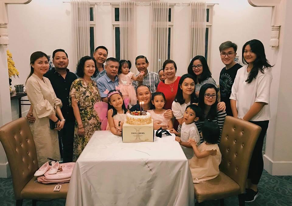 Phạm Quỳnh Anh - Quang Huy xuất hiện vui vẻ trong tiệc sinh nhật con gái sau khi công khai ly hôn-5
