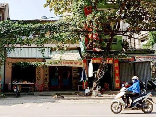 Nam thanh niên bị truy sát, chém lìa bàn tay trên phố-2