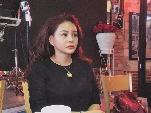 Nghệ sĩ Lê Giang không nhớ nổi số lần dao kéo để duy trì nhan sắc ở tuổi U50-5