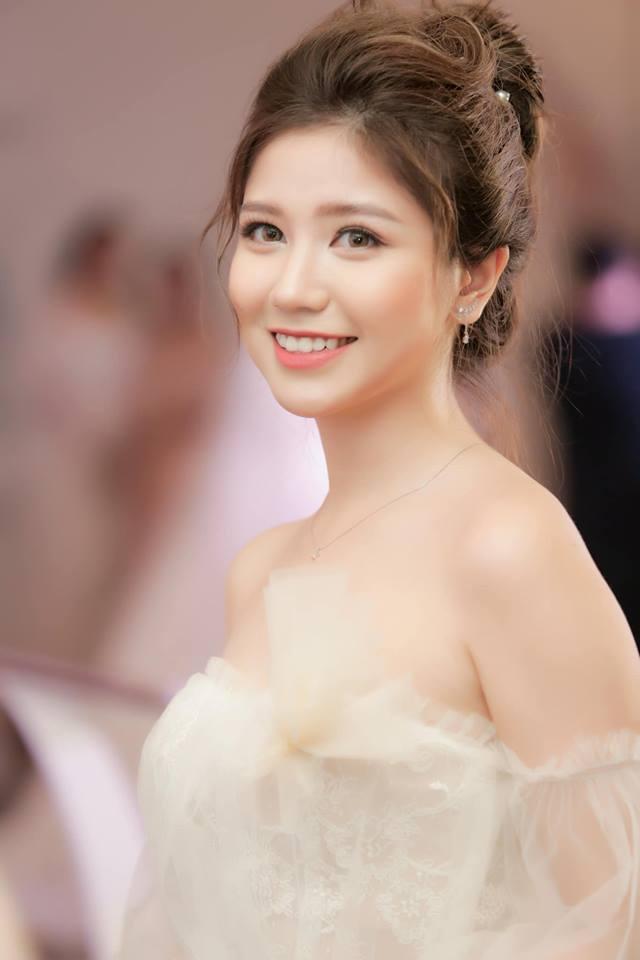 Ly Kute bóc phốt con trai có ăn thôi cũng lắm trò, nhìn là muốn yêu-1