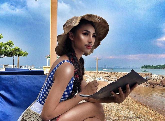 Gái xinh với sở thích nghiện nuôi râu kì quái khiến ai nhìn vào cũng giật mình thốt lên cạo ngay đi-2