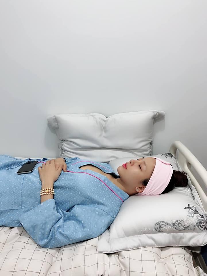 Thú nhận sửa hết góc con người đã là gì, hotgirl Trâm Anh lại được Quế Vân rủ rê đi làm tiếp đây này-1