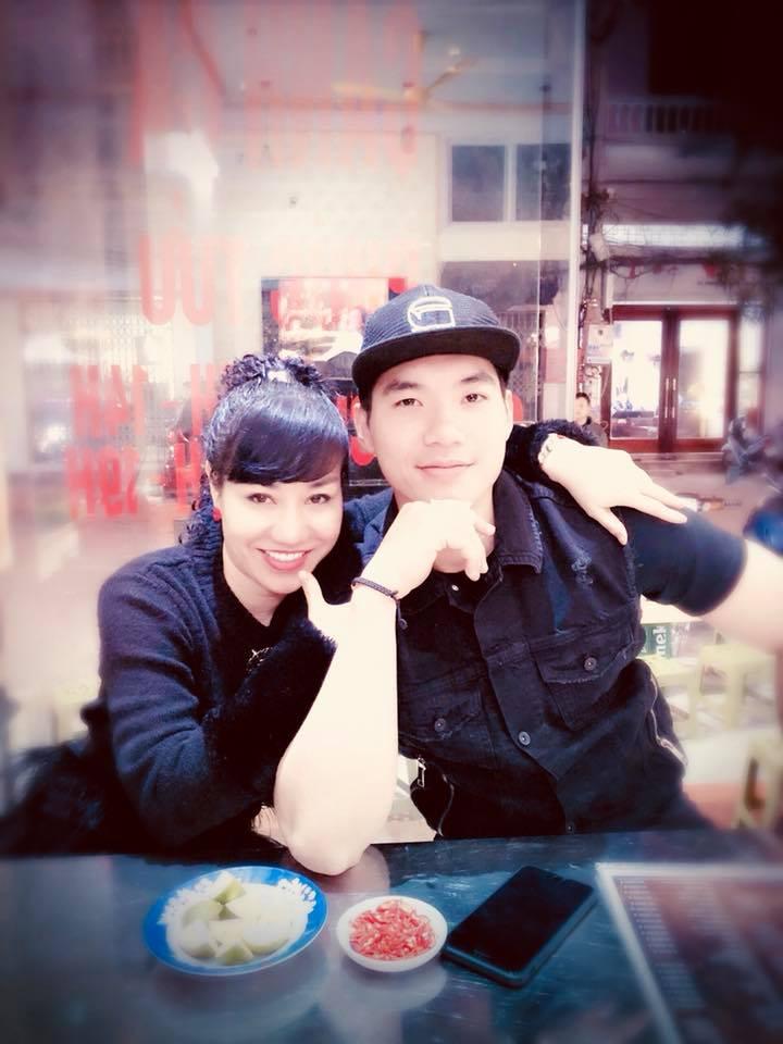 Khéo nịnh thế này bảo sao vợ nhiều tuổi của Trương Nam Thành lại chẳng được bố mẹ chồng yêu thương-5