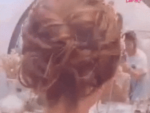 10 kiểu bới tóc cho nàng dâu xinh lung linh ngày cưới