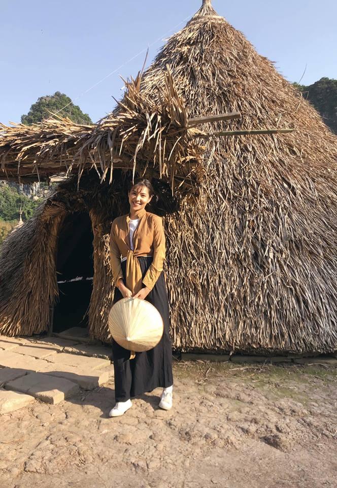 Hotgirl Lee Balan tái xuất quê mùa sau ồn ào bị tố giật chồng người-1