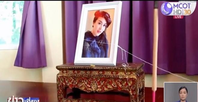 Gia đình làm lễ tưởng nhớ á hậu Thái Lan chết vì tai nạn máy bay-1