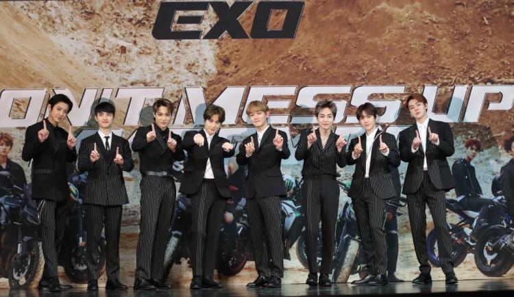 Comeback sau 20 giờ, album mới của EXO dẫn đầu iTunes 46 quốc gia trên thế giới-2