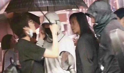 Châu Tinh Trì gây náo loạn khi quay phim mới ở Thâm Quyến-1