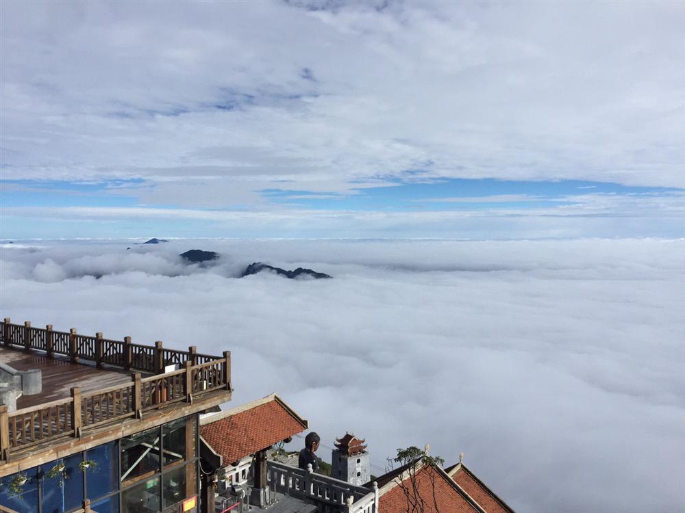 Đỉnh nóc nhà Đông Dương phủ đầy băng tuyết-6