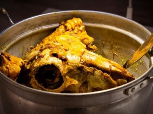 Trứng vịt lộn, sầu riêng được trưng bày tại bảo tàng đồ ăn kinh dị