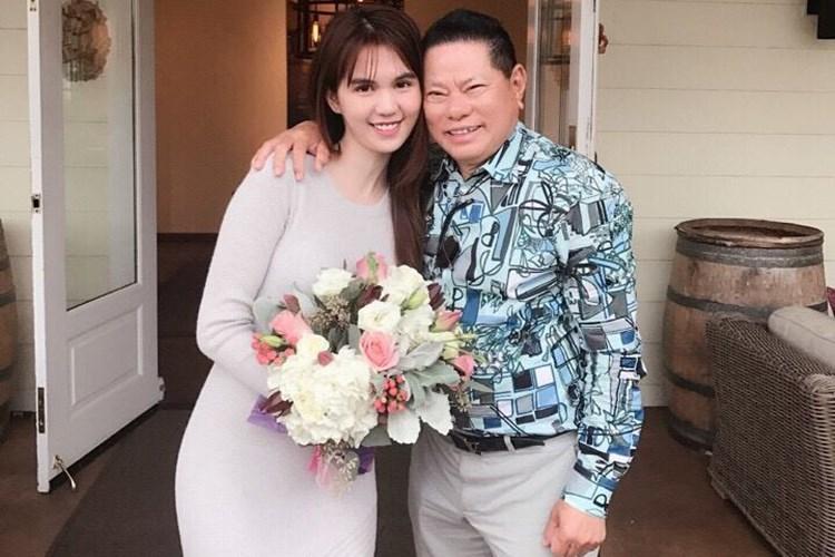 Chẳng riêng Ngọc Trinh bị tố bắt cá hai tay, hàng loạt sao Việt cũng từng đối mặt với tình tay ba rắc rối-1