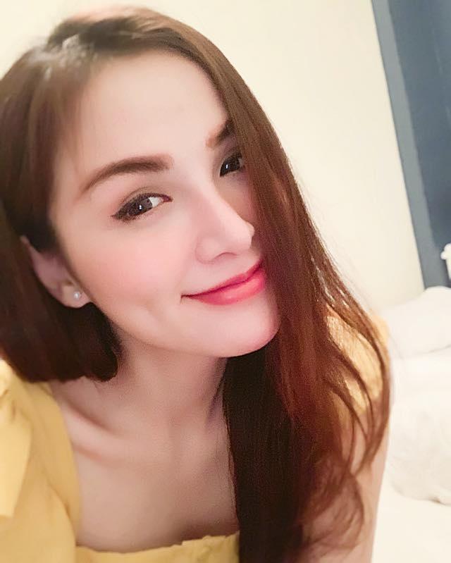 Hoa hậu Đặng Thu Thảo được khen trẻ đẹp như nữ sinh trung học-3