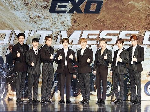 Để được gọi là nhóm nhạc nam toàn cầu, BTS đã phải bỏ ra những gì?-6