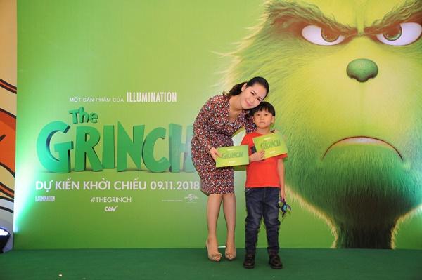 Vợ chồng Lý Hải cùng dàn sao Việt rạng rỡ trong sự kiện ra mắt siêu phẩm hoạt hình The Grinch-6