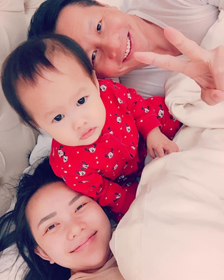 Minh Hằng sexy phô diễn hình thể với bikini đen huyền bí-8