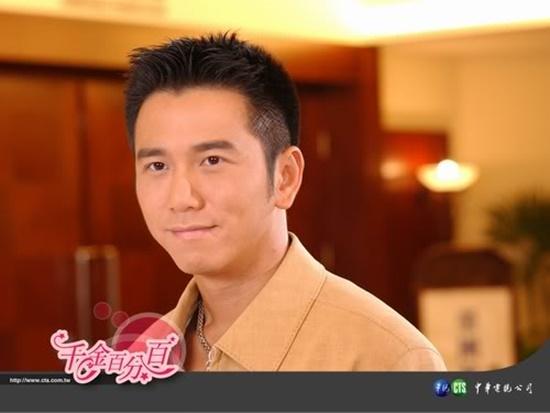 Những mỹ nam Hoa ngữ mặt đẹp như hoa nhưng có sở thích đánh vợ chẳng khác kẻ thù-9