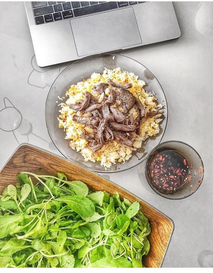 Lan Khuê lại tiếp tục trổ tài nấu ăn cho ông xã, khiến đồng nghiệp và fans hết lời khen ngợi-14