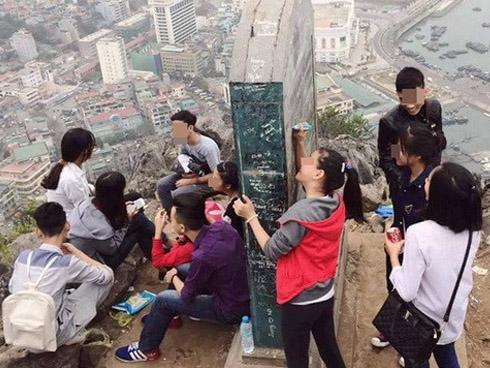 Cô gái Hà thành mạo hiểm tính mạng chỉ để có một bức ảnh đẹp-19