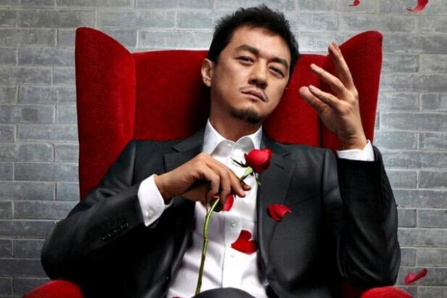 Lệnh Hồ Xung ngập trong nợ nần, con gái chi 350 triệu/ lần shopping-4