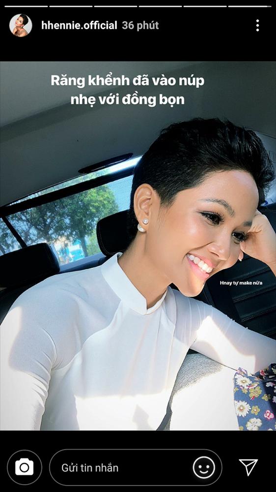 Trước ngày chinh chiến Miss Universe 2018, HHen Niê sung sướng khoe hàm răng khểnh nay đã đều tăm tắp-1
