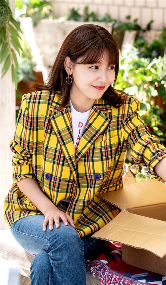 Park Bo Young khoe làn da phát sáng cùng mặt mộc xuất sắc-7