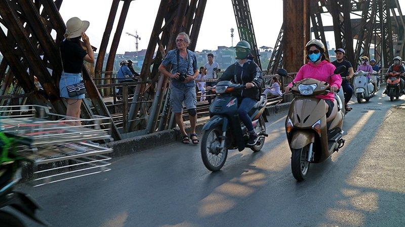 Cô gái Hà thành mạo hiểm tính mạng chỉ để có một bức ảnh đẹp-6