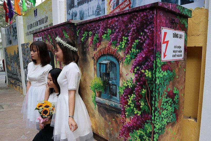 Cô gái Hà thành mạo hiểm tính mạng chỉ để có một bức ảnh đẹp-15