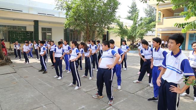 Cô chủ nhiệm: Phương Khánh nghỉ học 2 năm, học giỏi Toán và Văn-3