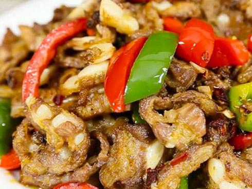 Phản ứng của cô gái Nhật Bản trong lần đầu ăn bún đậu mắm tôm-1