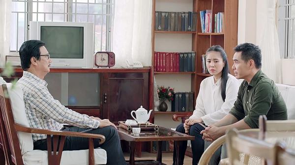 Gạo nếp gạo tẻ tập 80: Ngồi trong tù mà Thúy Ngân vẫn lớn tiếng trách cha mắng chị không giúp mình-8