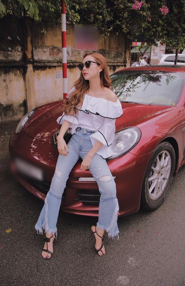 31 tuổi, mua nhà triệu đô, siêu xe và căn hộ tặng em, Minh Hằng giàu cỡ nào?-13