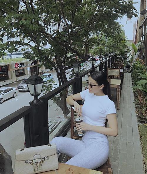 Rời sân khấu, Phương Khánh mê tít phong cách cool ngầu như gái Tây-9