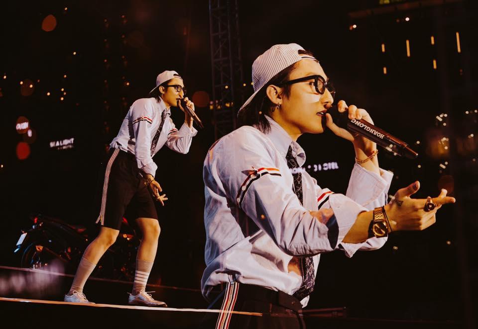 Ngoài cover nhạc, Xuân Trường U23 Việt Nam còn mặc giống hệt Sơn Tùng M-TP đây này-2