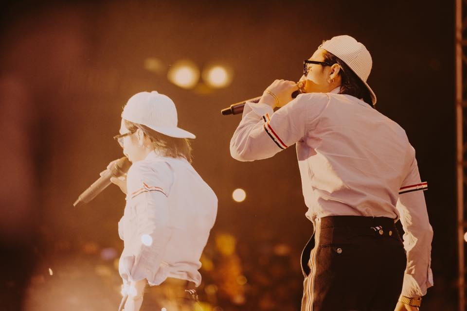 Ngoài cover nhạc, Xuân Trường U23 Việt Nam còn mặc giống hệt Sơn Tùng M-TP đây này-4