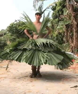 HHen Niê không cần lấy ý tưởng trang phục truyền thống ở đâu xa khi ngay tại đây đã có 10 thiết kế cây nhà lá vườn cực chất-4