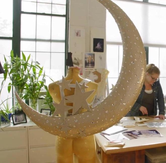 Victorias Secret Show: 100 đôi giày, cánh thiên thần nặng 12 kg-9