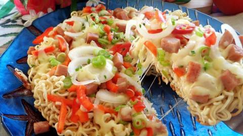 Vợ biến mì tôm thành 6 món sang chảnh chẳng đụng hàng ai khiến chồng ngất ngây đòi ăn mãi-4