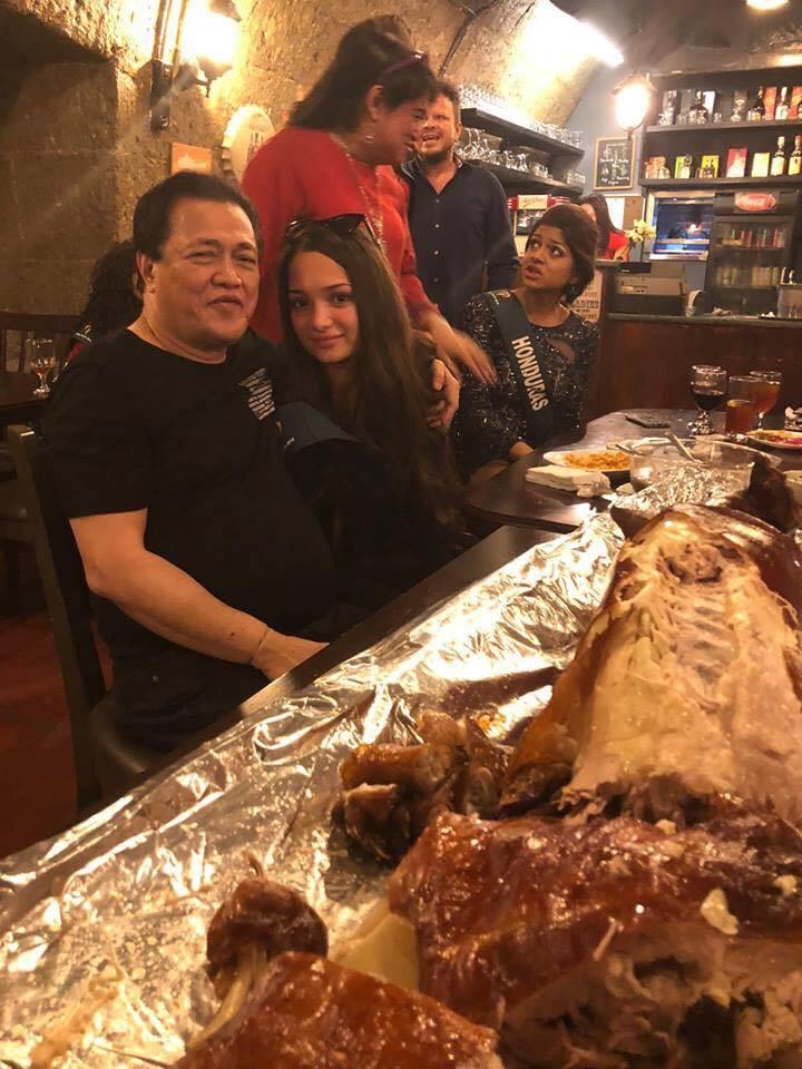 Lộ chân dung nhà tài trợ Hoa hậu Trái Đất 2018 gạ gẫm thí sinh quan hệ tình dục đổi lấy vương miện?-10