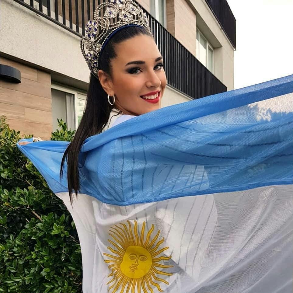 Sát giờ khởi hành sang Trung Quốc, Tiểu Vy bất ngờ lọt top 15 người đẹp sáng giá nhất Miss World 2018-5