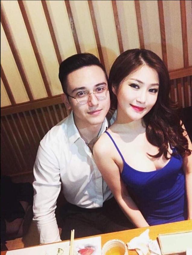 Êkip tiết lộ: Hương Tràm thường ngồi trong góc tối mân mê bàn tay tới mức máu chảy qua các kẽ tay-4