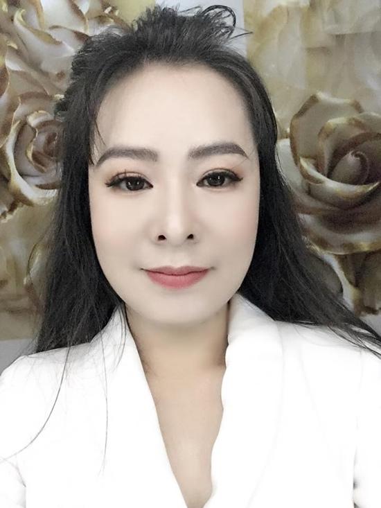 Hé lộ những hình ảnh xinh đẹp về cô gái được cho là vợ sắp cưới của Lệ Rơi-6