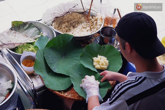 Quán ăn đông nghịt khách, chỉ bán vài tiếng là hết veo ở Sài Gòn-1