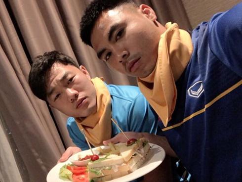 Xuân Trường 'kể tội' lười biếng của Đức Huy sau khi thắng ĐT Lào