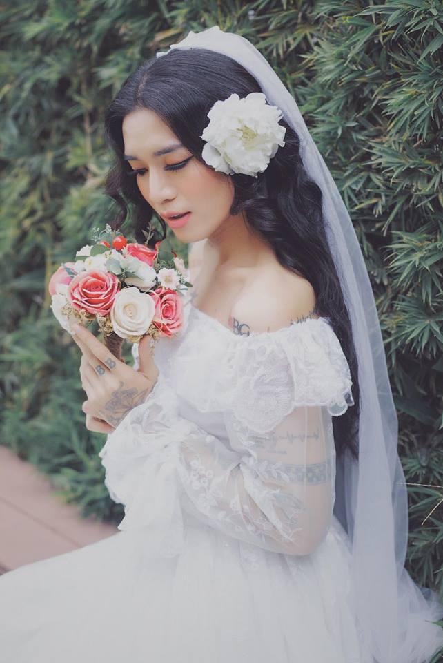 Bất lực vì không thể thay đổi quy luật của tự nhiên nhưng BB Trần tự tin biến được trai thẳng thành cong-1