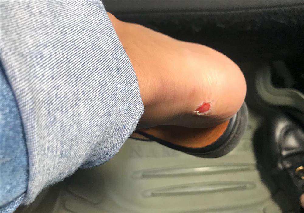 Bất lực vì không thể thay đổi quy luật của tự nhiên nhưng BB Trần tự tin biến được trai thẳng thành cong-4