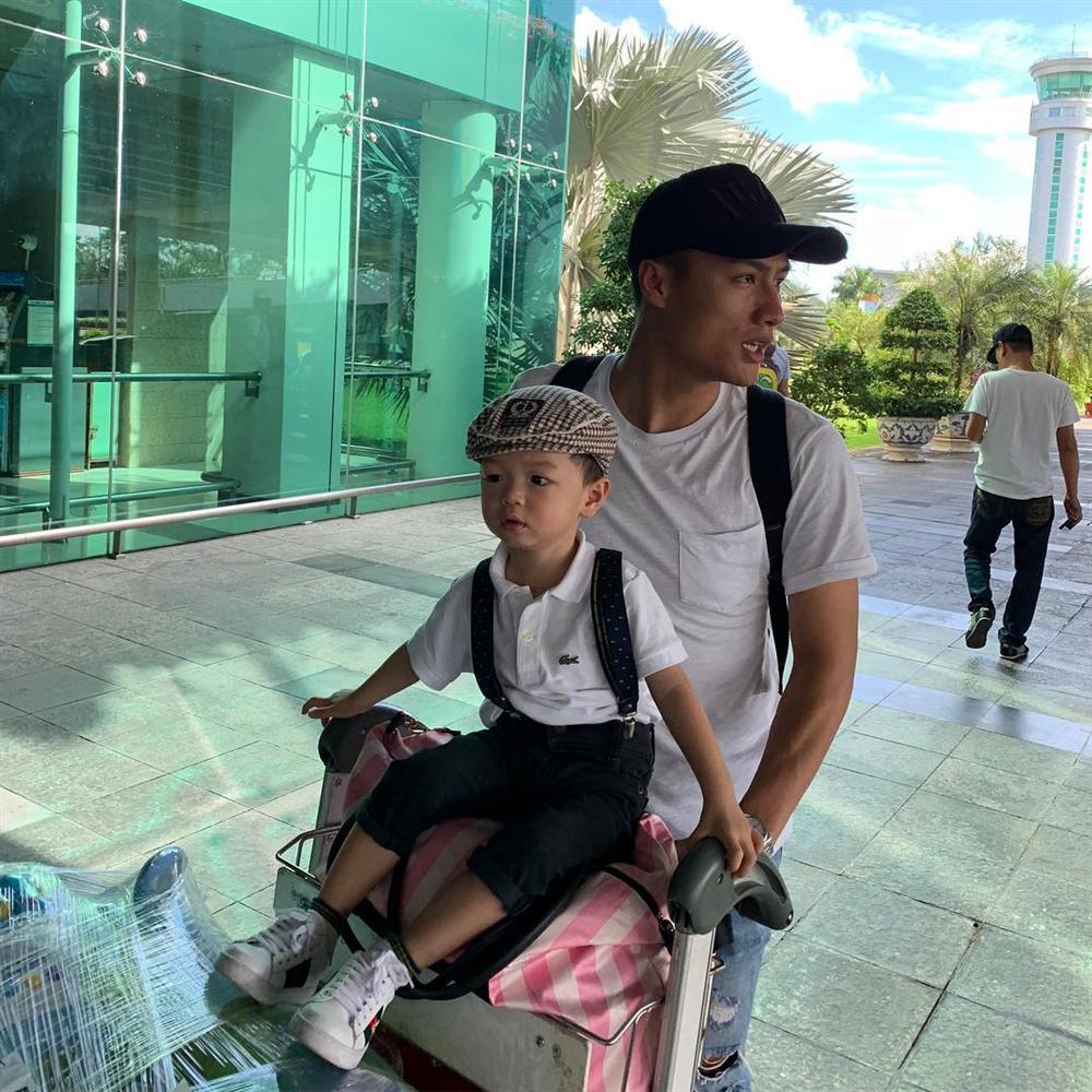 Hồng Quế hẹn hò Quỳnh Búp Bê Phương Oanh-9